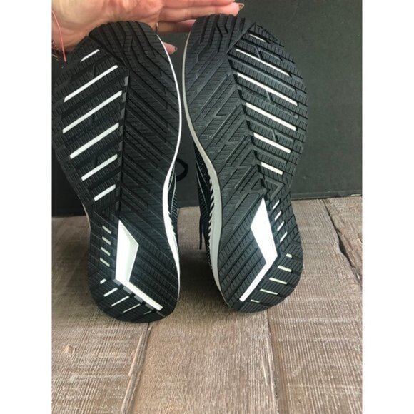 BROOKS Levitate StealthFit GTS 5 Black/Grey/White WOMEN's running shoes size 10 - Picture 6 of 7